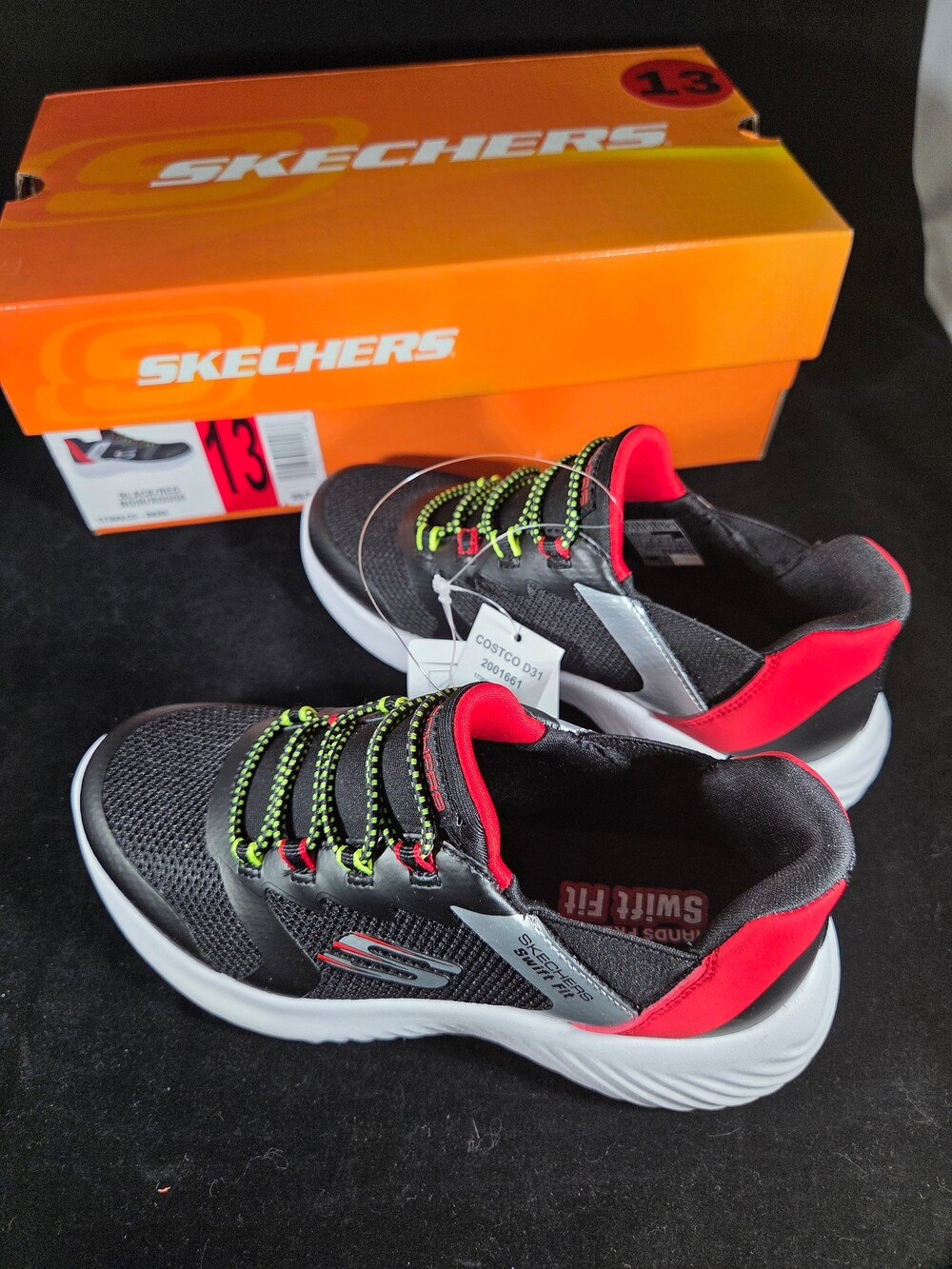 Skechers Hands Free Slip-ins Swift Fit Kids Sneakers, Black & Red, Size 13, NIB